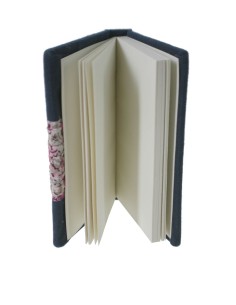 Libreta Pequeña  de Bolsillo y para Bolso, Tapas Acolchadas de Color Azul, Hojas en Blanco 2
