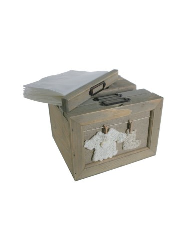 Caja de madera para fotos de copias 10x15 cm. de estilo rústico y de color vintage.
