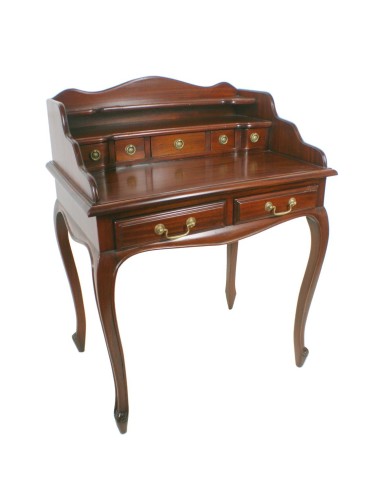 Petit bureau en bois d'acajou massif de style colonial