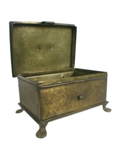 Caja joyero de metal envejecido acabado latonado de estilo vintage de gran capacidad decoración hogar 2