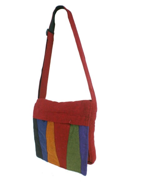 Bolso multiuso diseño étnico hippie con solapa y asas de tejido algodón color granate. Medidas: 29x35 cm. Aprox.