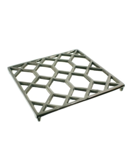 Salvamantel aluminio pulido para proteger la mesa menaje de cocina. Medidas: 18x18 cm.