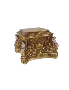 Pedestal de sobremesa para exposición figuras 2