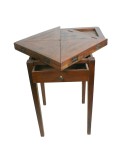 Table de jeu d'échecs en bois d'acacia avec tiroir central pour ranger les jetons de style rustique