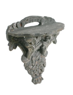 Mènsula petita amb talla de fusta massissa color clar estil vintage