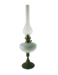 Quinqué palmatoria de porcelana blanca base de metal tulipa de vidrio decoración vintage lámpara de aceite