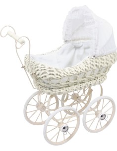 Cotxet per a nines, carret de vímet color blanc i capota amb punta estil antic.  2