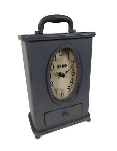 Horloge de table avec boîtier en métal gris vieilli