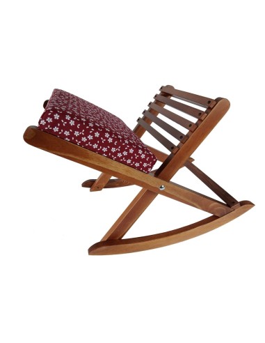 Reposapiés plegable de madera base ancha color avellana acolchado rojo vintage mueble auxiliar. Medidas: 39x58x37 cm.
