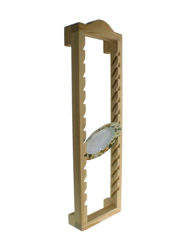Porte-assiettes vertical en bois avec 12 assiettes de Ø 25 cm. accrocher au mur, à la cuisine.