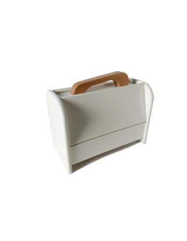Caja Limpia Calzado de Madera, Color Blanco, Amplio Acceso para Utensilios y Mantenimiento de Zapatos. Medidas: 29x32x17 cm.