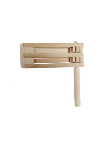 Carraca Doble de Madera de Haya Natural,  Juguete Clásico y Divertido para un Toque de Fiesta. Medidas: 16x15x3,5 cm.