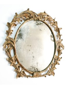 Espejo de madera maciza tallada a mano colección CHRISTOPHER GUY. Medidas: 50x47 cm.