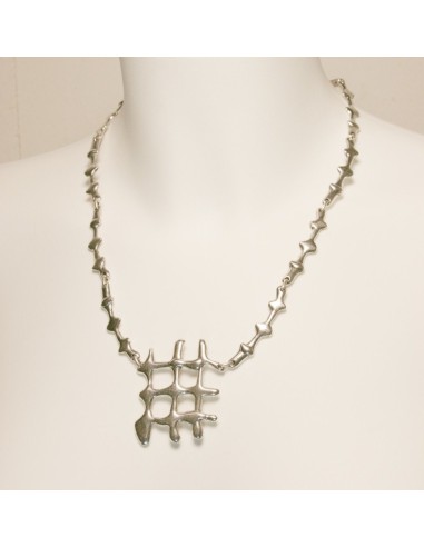 Collar de Metal