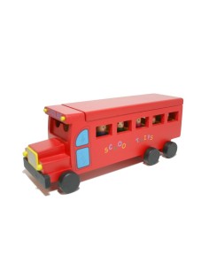 Bus en bois rouge 2