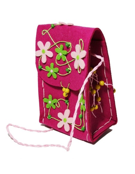 Bolso bandolera infantil de tela con flores color rosa. Medidas: 9x26x15 cm.