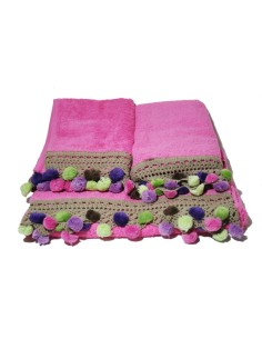 Joc de tovalloles de bany color rosa amb sanefa ambient estil rústic 2