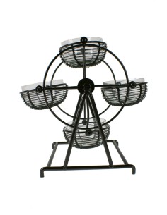 Pièce maîtresse avec quatre fontaines pour l'apéritif ou la présentation de friandises et décoration rustique. 2