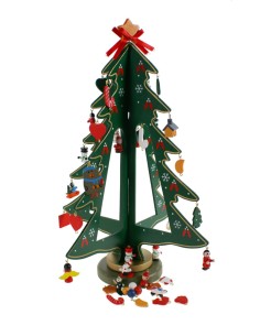 Arbre petit de Nadal de fusta multicolor amb figures decoratives i estrella avet de sobretaula