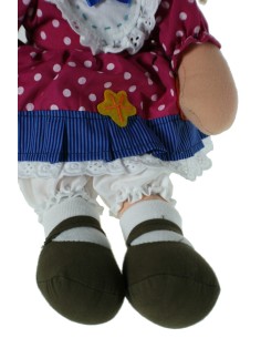 Muñeca clásica de trapo con vestido de color rosa a topos 2