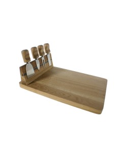 Set de 4 cuchillos para queso y pates junto con tabla de madera de roble utensilio de cocina. Medidas: 11x35x24 cm.