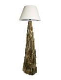 Lámpara de pie realizada en troncos estilo rustico para decoración hogar