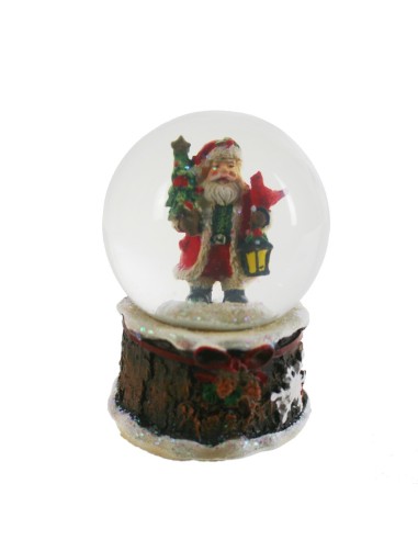 Boule à neige avec le Père Noël avec boule d'eau de sapin avec le Père Noël sur la base d'une décoration de Noël en écorce