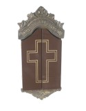 Capilla hornacina pequeña de culto para pared con puertas de madera y cerámica para exposición figuras