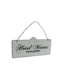 Placa de metal con inscripción Hotel Mama. Medidas: 21x10 cm.