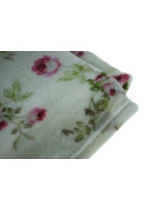 Manta decorativa para sofá y cama muy suave al tacto 2